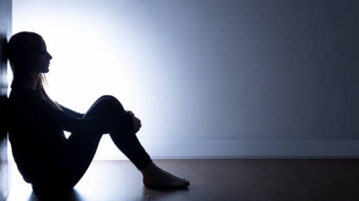 Depresia: boala secolului XXI. 9 simptome care te pun pe jar