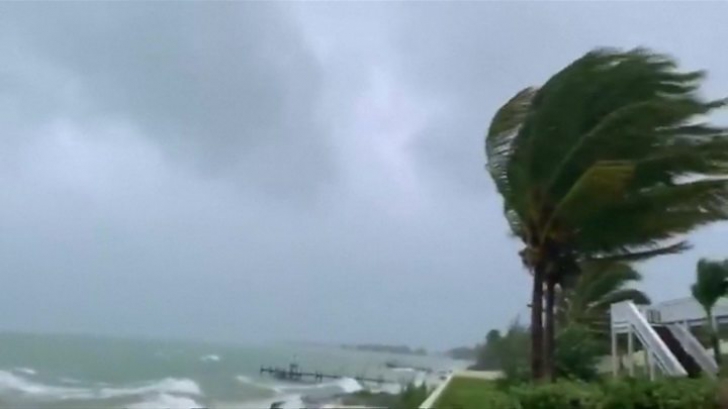 Uraganul Dorian a lovit Bahamas și se apropie de Florida. Efecte devastatoare