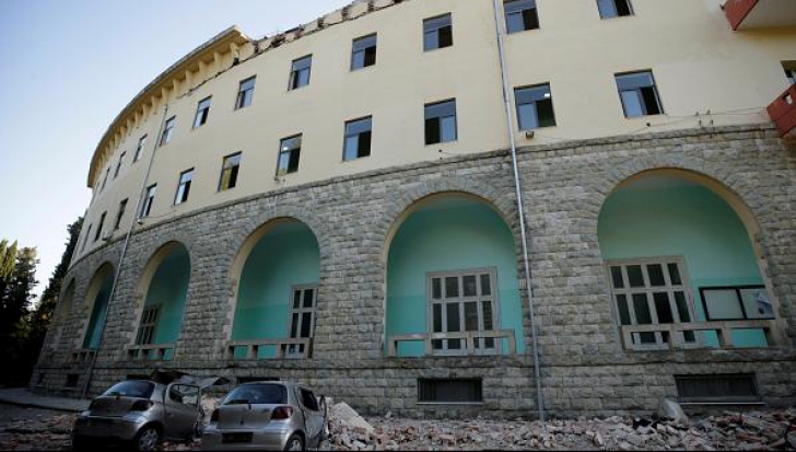Cutremur mare în Albania. Oamenii au alergat panicați pe străzi VIDEO