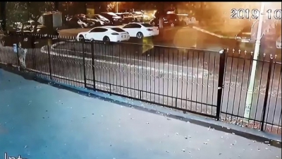 Scandal cu mașini vandalizate
