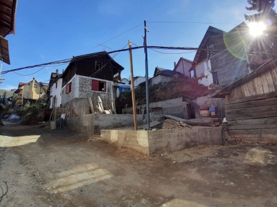 Amendă record pentru o construcție ilegală într-o stațiune montană din Hunedoara