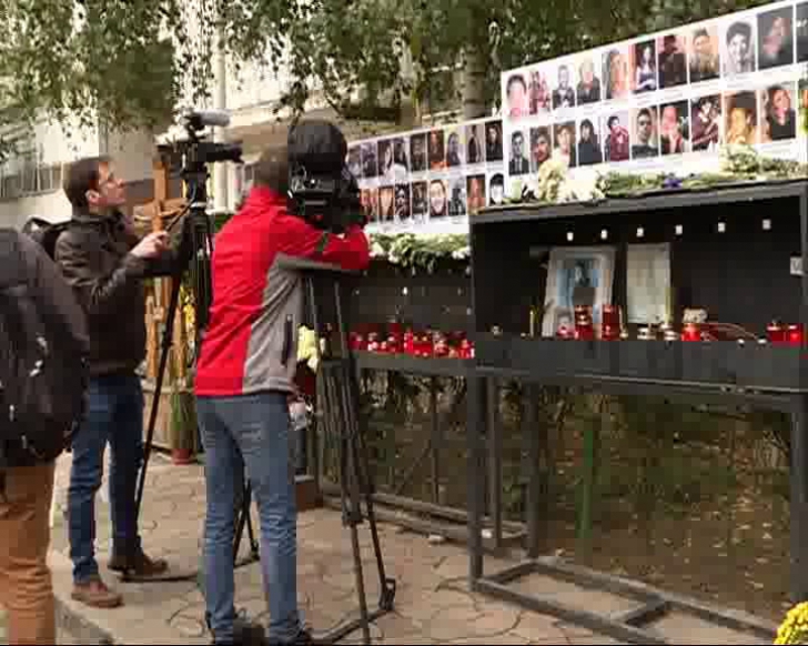 La patru ani de la tragedia din clubul Colectiv, sute de oameni au ieșit în stradă
