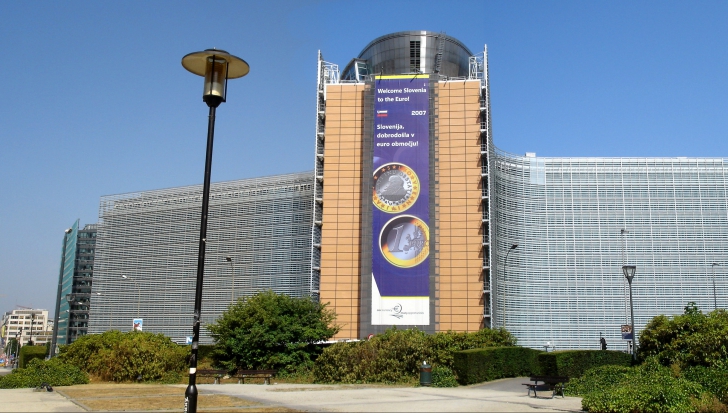 Prima reacție din Comisia Europeană pe MCV: Păstrați independența justiției și a sistemului judiciar