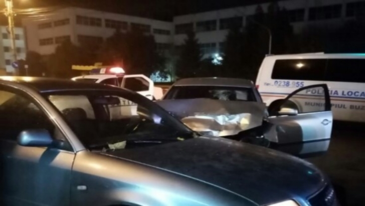 Accident în lanț, în jud. Buzău. O victimă și 4 mașini distruse, din cauza unui șofer beat