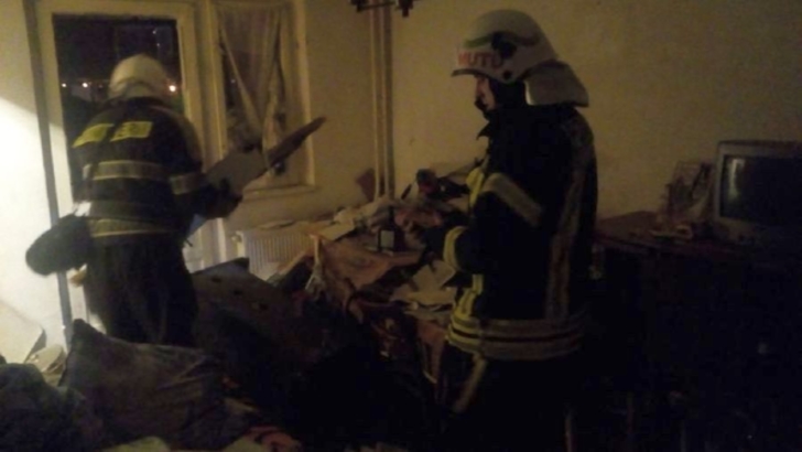 Panică într-un bloc din Timișoara după o explozie. Zeci de oameni au fost evacuați
