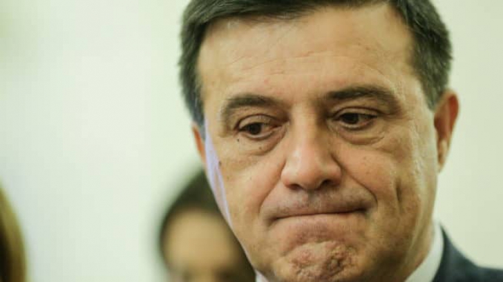 Confuzie în PSD. Bădălău anunță moțiune de cenzură, Teodorovici zice că „nu ne jucăm de-a moțiunile”