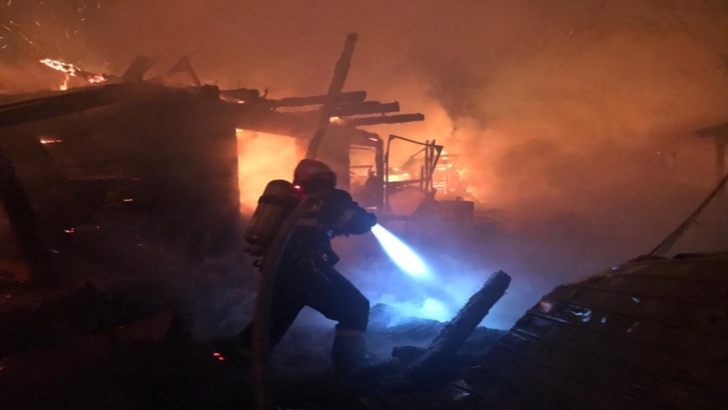 Bistrița-Năsăud: Cel mai violent incendiu din ultimii ani(Video)