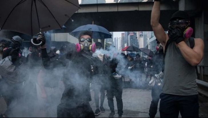 Focul a fost declanșat în Hong Kong