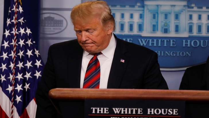 Trump amână falimentul administrației SUA pentru decembrie