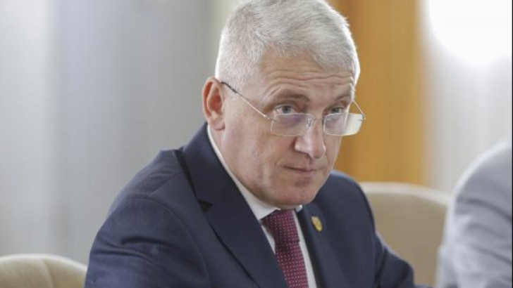 Țuțuianu: Toți cei care vor să-și asume conducerea partidului sunt vinovați de dezastrul PSD