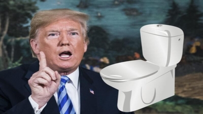 Donald Trump, nemulțumit de presiunea apei de la WC