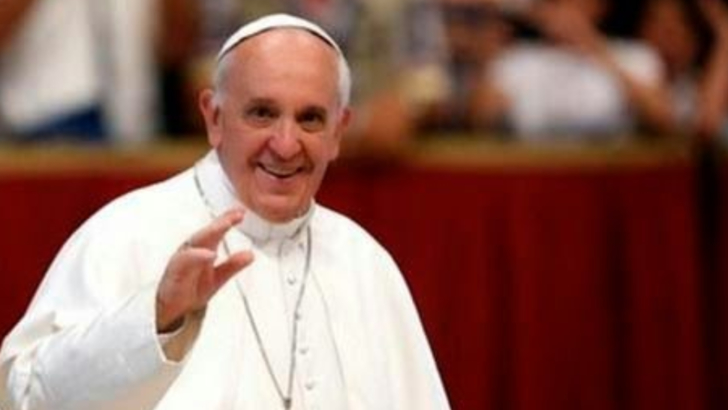 Papa Francisc le face mai mult loc femeilor în Biserică. Noile atribuții pe care le vor putea avea