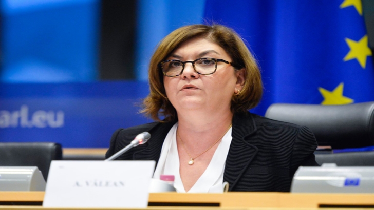 Adina Vălean, comisarul european al Transporturilor