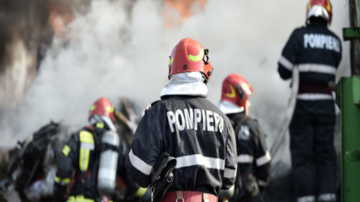 Incendiu de proporții în Buzău. Sute de animale au murit