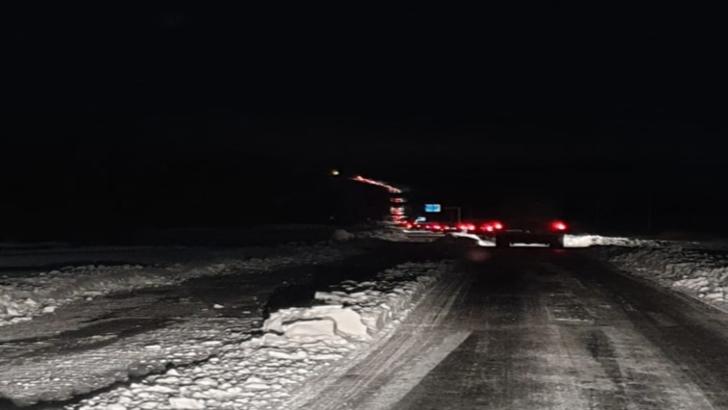 Nebunie în drumul spre Constanța. 100 de mașini au plecat într-un convoi lung de 2 kilometri