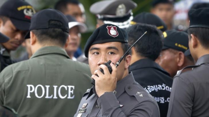 Crime odioase într-un oraș din Thailanda. Scene de groază filmate chiar de autor: 10 morţi şi luare de ostatici