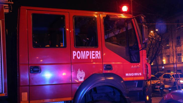 Incendiu violent, la o fabrică din Ilfov. MESAJ de avertizare prin RO-ALERT