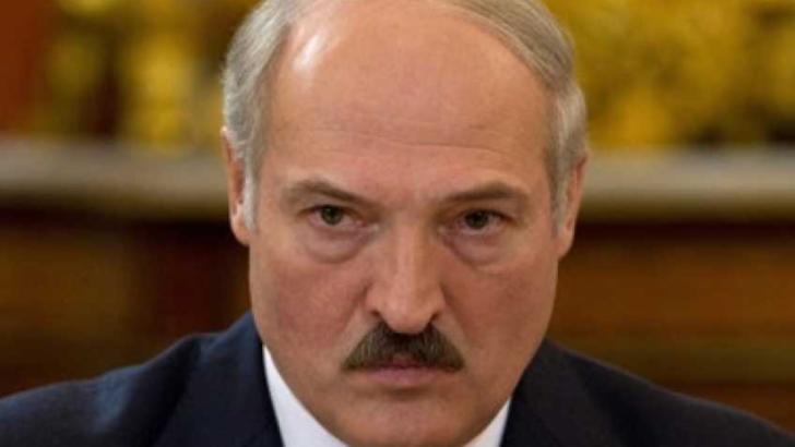  Lukașenko, declarație uimitoare în contextul pandemiei de coronavirus: „Tractorul îi va vindeca pe toţi!” 