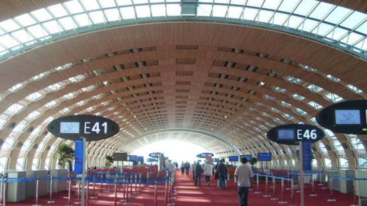 Aeroportul Roissy Charles De Gaulle, Paris Foto: trending.tribunnewsjatim.com