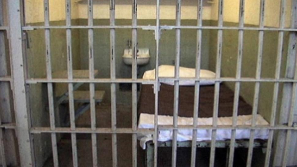 Angajații de la Penitenciarul din Mureș refuză să intre în serviciu – Deținuții, riscă să rămână nepăzit de Crăciun și Revelion