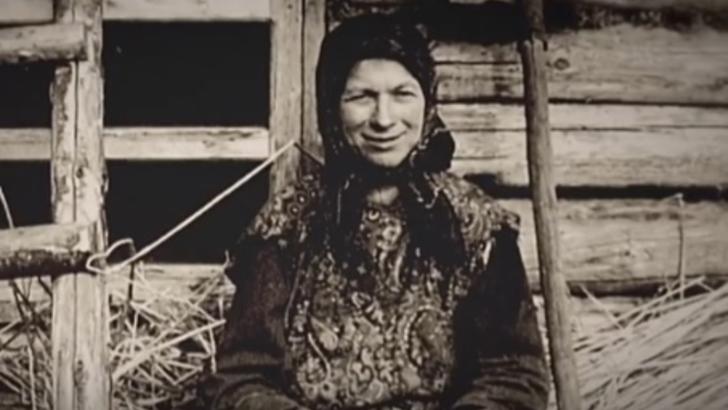 Povestea tulburătoare a femeii care a trăit 70 de ani într-o pădure sălbatică din Siberia