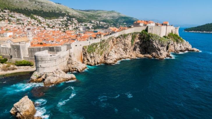 Croaţia va reintroduce carantina obligatorie de 14 zile 