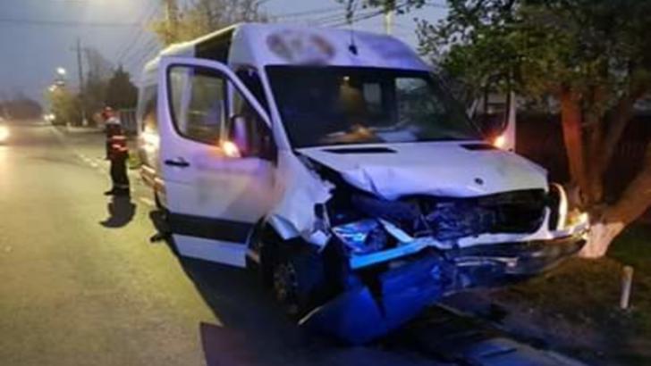 Accident grav, în Bolintin Vale: microbuz plin cu pasageri, spulberat: 4 victime