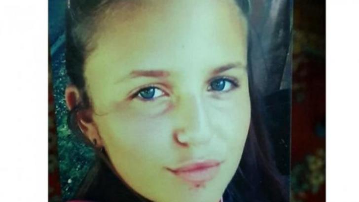 Alertă la Hunedoara! O fată de 13 ani, dată în urmărire națională după ce a dispărut de acasă