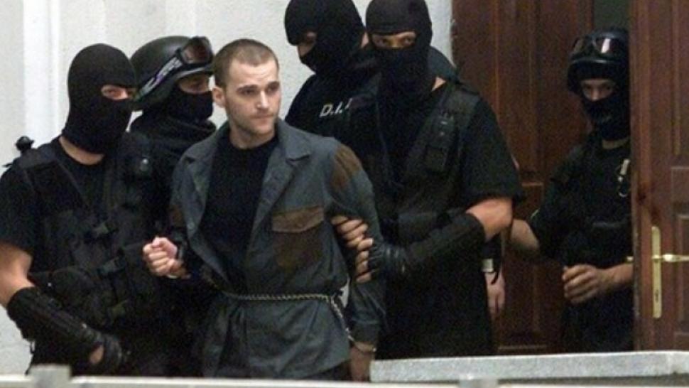 Passaris, criminal grec care a îngrozit România și Europa, mutat din penitenciar în condiții speciale. Unde a fost trimisă “fiara din Balcani”?