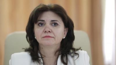 Ministrul Educației cere demiterea șefului Oficiului Național de Investiții. Licitația pentru tablete, un dezastru