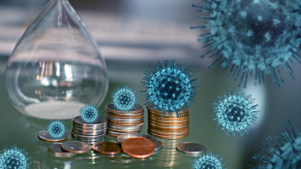 Restanțele au crescut în august atât la creditele în lei, cât și la cele în valută