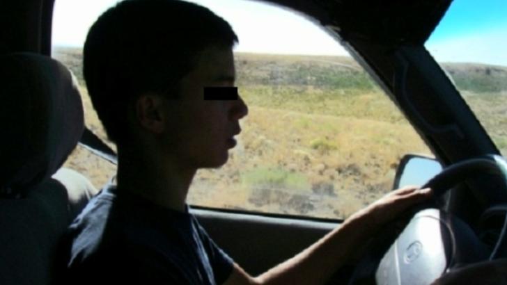 Harghita: Părinți cercetați penal pentru că și-au lăsat copilul de 13 ani la volan