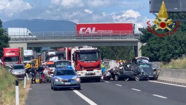 Primele imagini cu tragicul accident din Italia în care au murit 4 români 