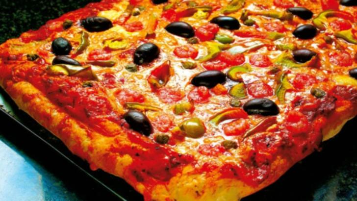 Așa faci cea mai bună pizza de casă