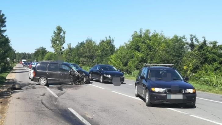 Trei persoane RĂNITE într-un accident GRAV la Coșereni, jud. Ialomița Foto: realitateadeialomita.net