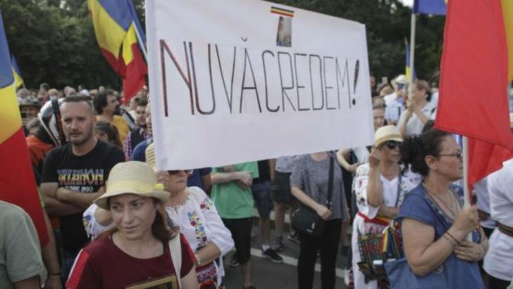 Protest față de purtarea măștii, anunțat pentru sâmbătă în București