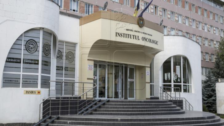 O femeie a căzut în gol de la etajul 7 al Institutului Oncologic din Chişinău