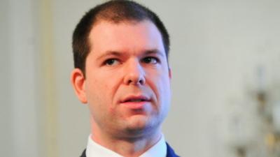 Culisele STATULUI PARALEL: Dezvăluiri despre un fost ministru de Finanțe! Cine este Bogdan Drăgoi și ce funcții-cheie a ocupat la stat