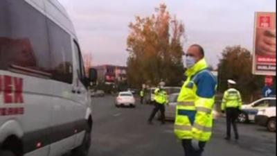 Polițiștii fac descinderi la o grupare de hoți din Prahova, dar și o mare razie în trafic