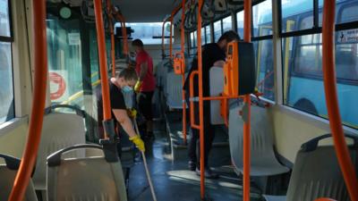 STB a dezinfectat peste 700 de mijloace de transport și 480 de refugii de stații 