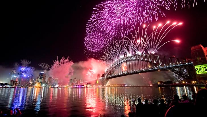 Focuri de artificii în noaptea de Anul Nou în Sydney
