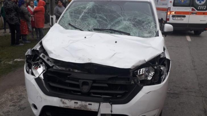 Accident ȘOCANT în Teleorman: O maşină a intrat într-un grup de persoane