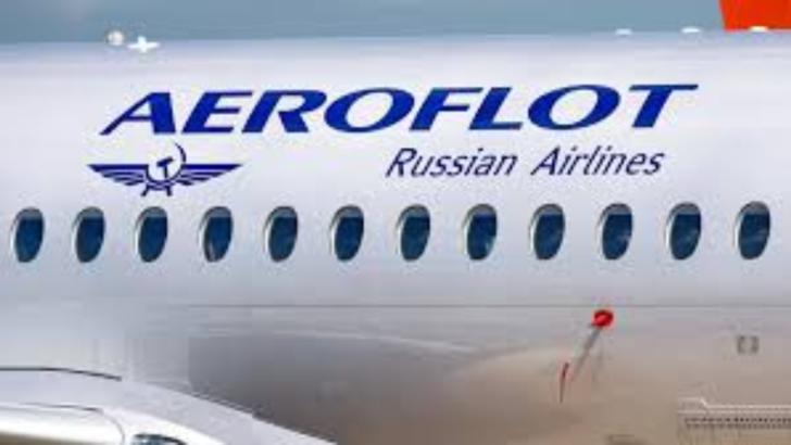 Aeroflot va oferi locuri speciale în avion celor care nu vor să poarte mască