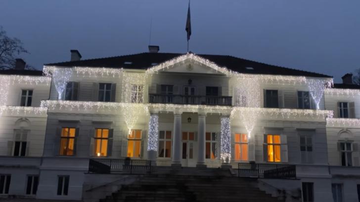 Cum va petrece Familia Regală sărbătorile de iarnă în al 20-lea an la Castelul Săvârșin Foto: Facebook.com/FamiliaRegala