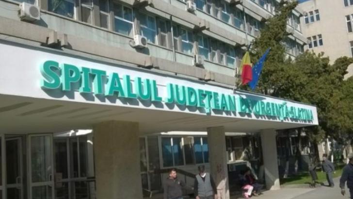 Spitalul de Urgență din Slatina, dat peste cap de infecțiile Covid-19. Două secții au activitatea suspendată