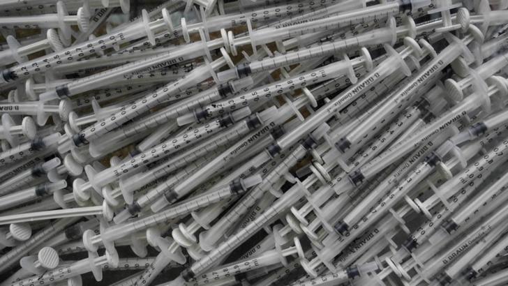 Culisele statului paralel, ora 18:00. Cum au fost distruse și băgate în faliment societăți de stat în favoarea firmelor străine