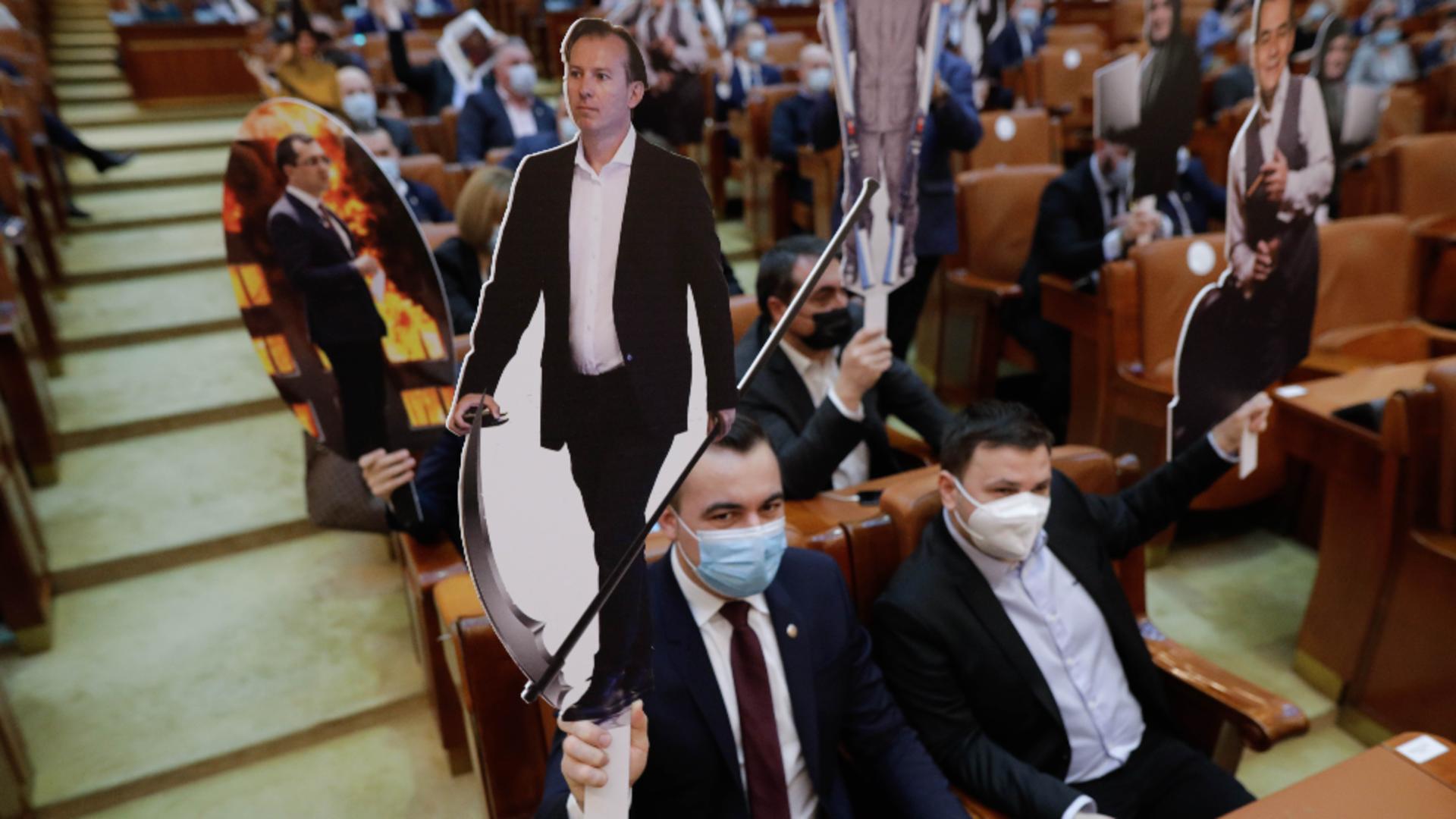 Scandal cu COASA în Parlament / Inquam Photos - George Călin