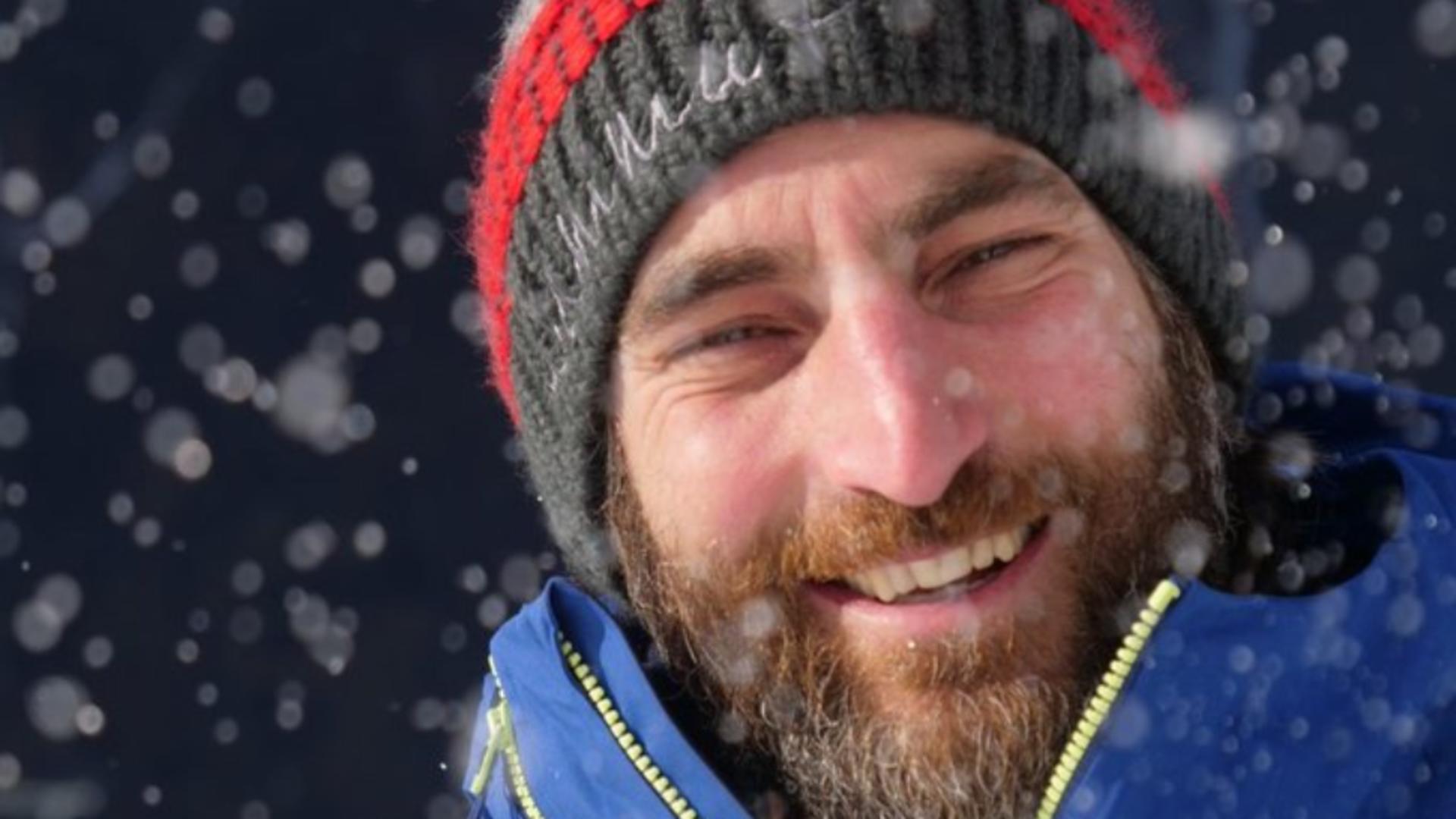Alpinistul italian Carlo Alberto “Cala” Cimenti a murit pe 8 februarie 2021, înghițit de o avalanșă în Sestriere Foto: Twitter.com