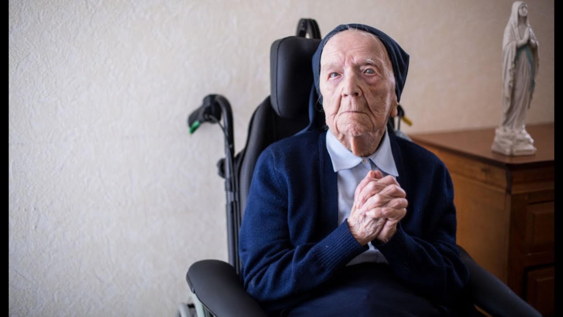 O femeie de 117 ani este cea mai vârstnică persoană din Europa care s-a vindecat de Covid-19