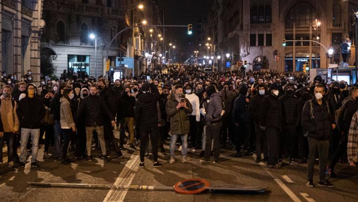 Proteste la Barcelona. Foto: Profi Media